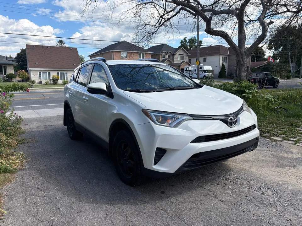 Toyota Rav4 2016 photo 2