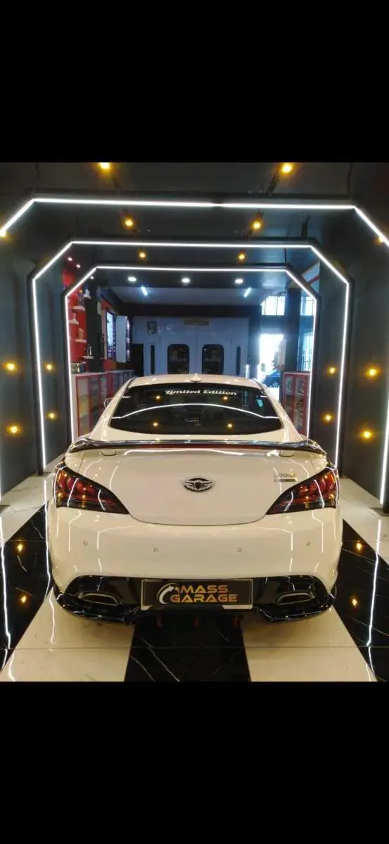 Hyundai Genesis 2011 photo 3