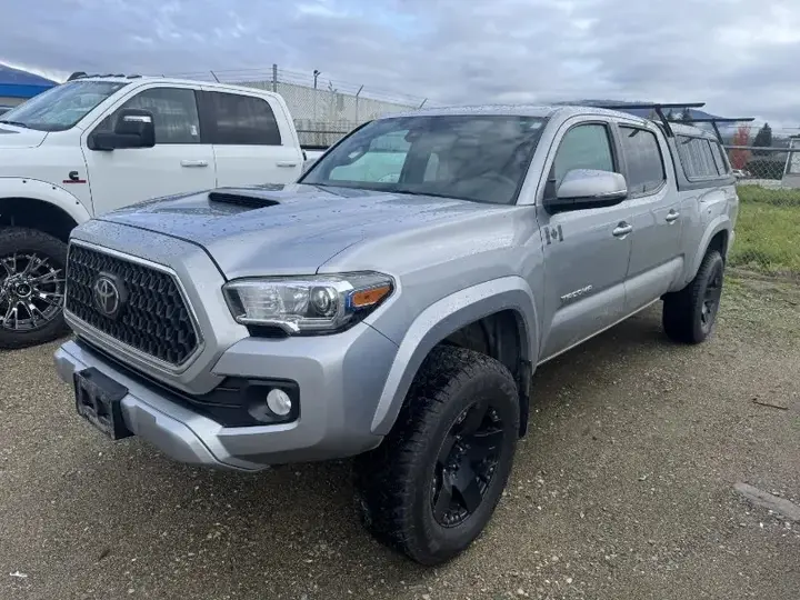 Toyota Tacoma 2019 photo 2