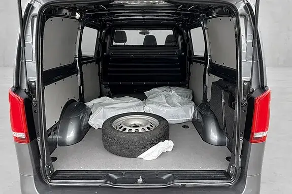 Mercedes-Benz Vito 119 2023 photo 5