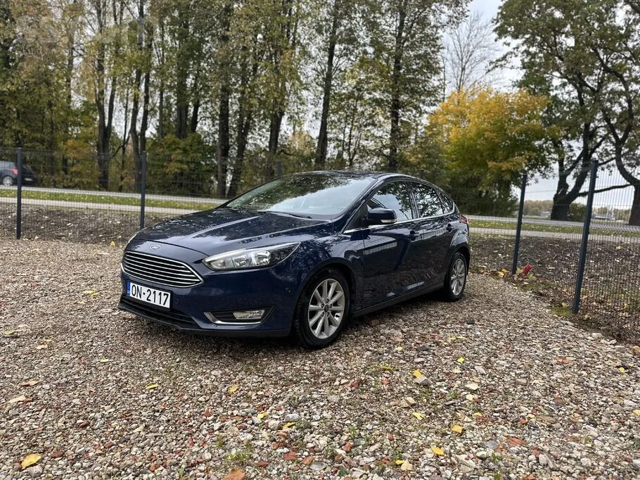 Ford Focus 2018 photo 2