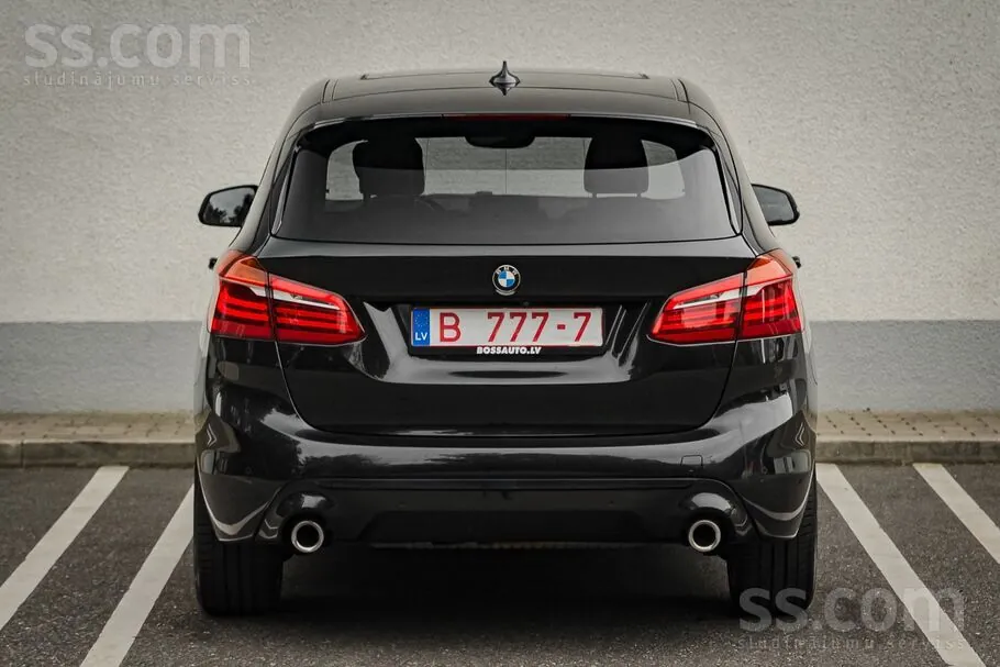 BMW 220I 2018 photo 5