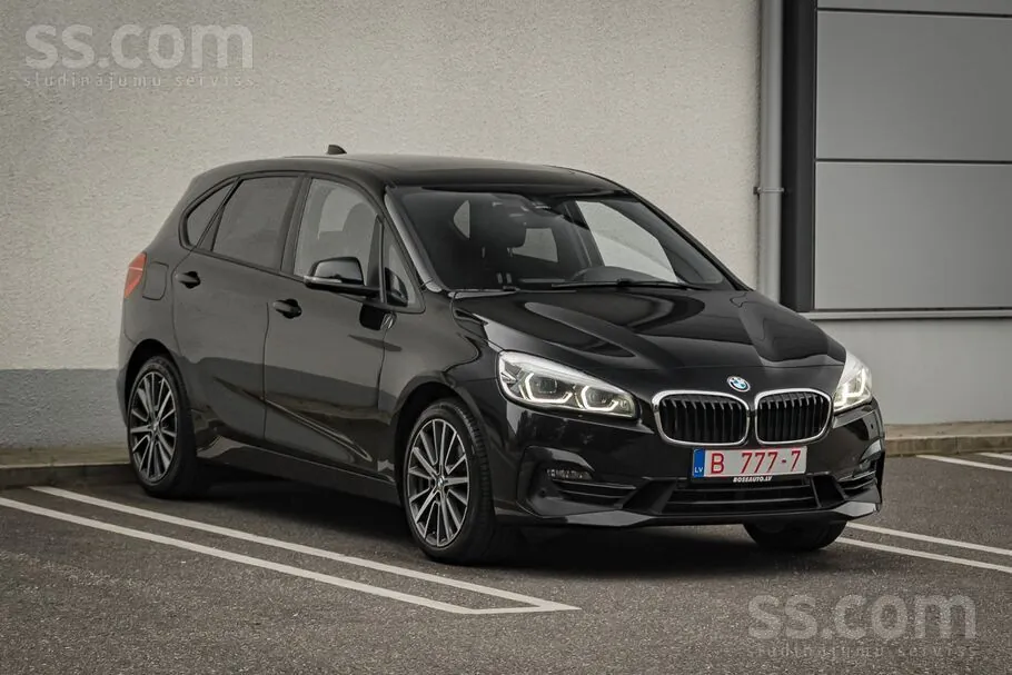 BMW 220I 2018 photo 3