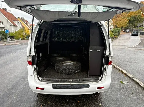 Hyundai H1 2006 photo 3