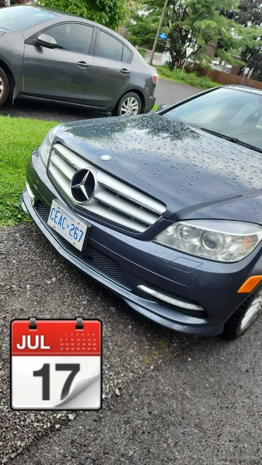 Mercedes-Benz C-Class 2011 photo 2