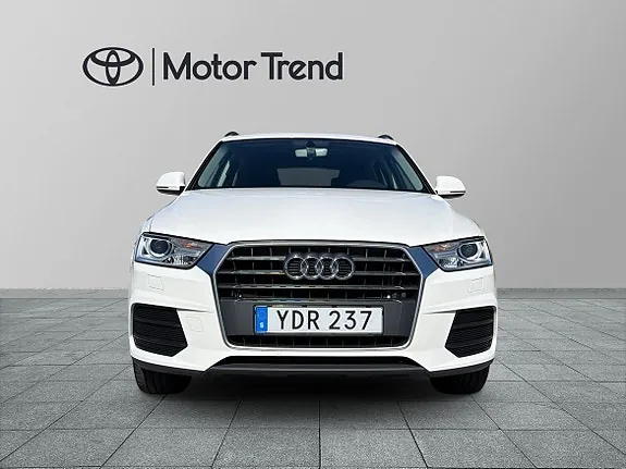 Audi Q3 2016 photo 5