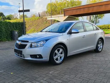 Chevrolet Cruze 2010 photo 3