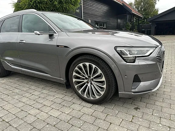 Audi E-Tron 2019 photo 4