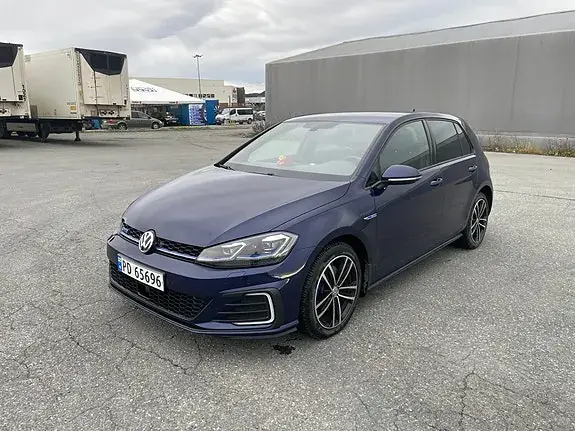 Volkswagen Golf 7 2019 photo 2