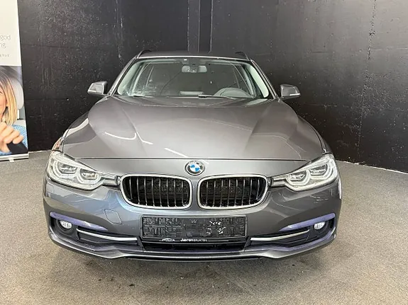 BMW 3 Series 2017 photo 3