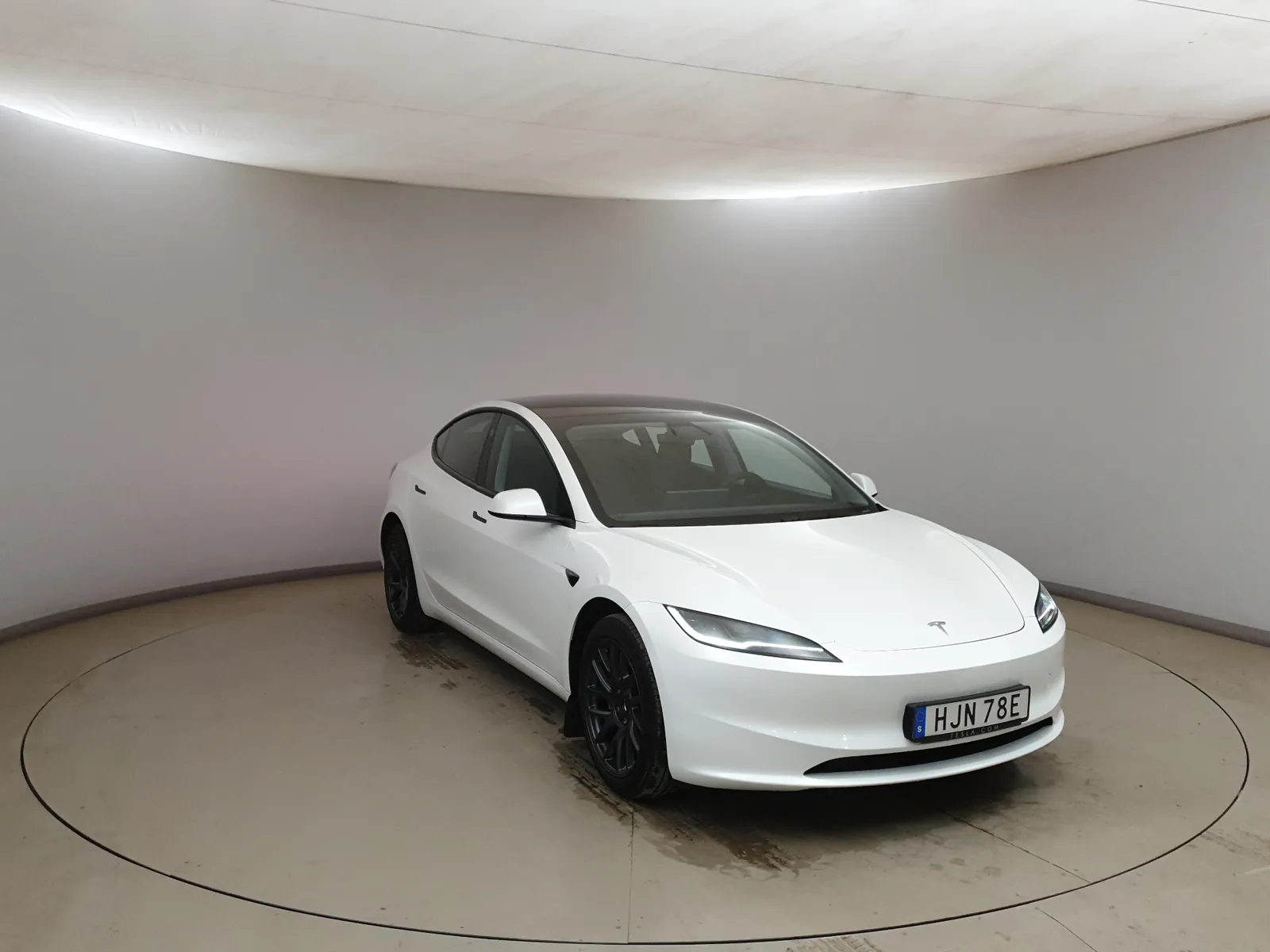 Tesla Model 3 Long Range
