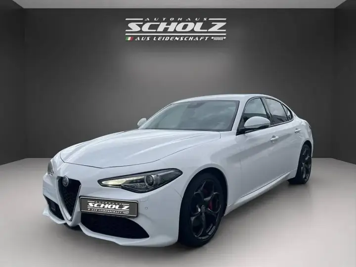 Alfa Romeo Giulia