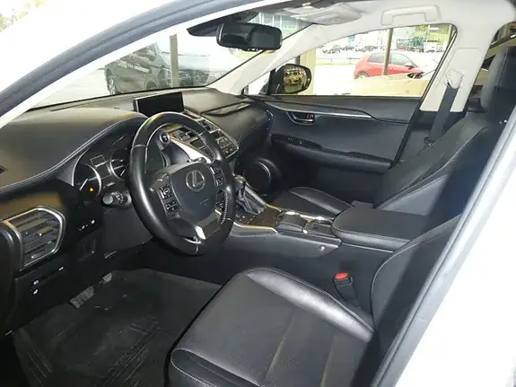 Lexus Nx300H 2018 photo 3