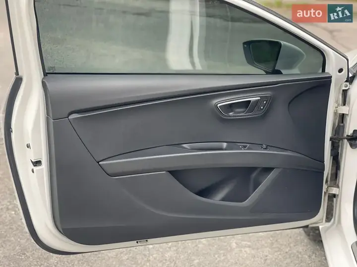 Seat Leon 2013 photo 5