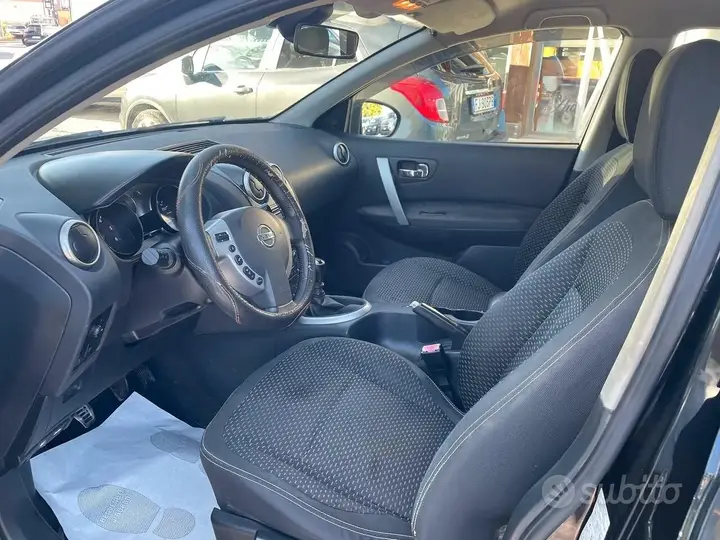 Nissan Qashqai 2008 photo 4