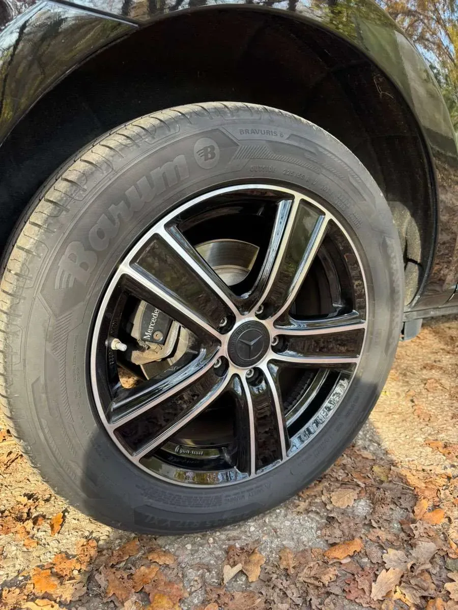 Mercedes-Benz V-Class 2018 photo 3