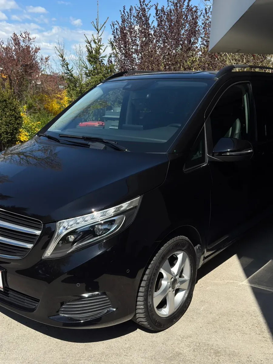 Mercedes-Benz V-Class 2018 photo 2