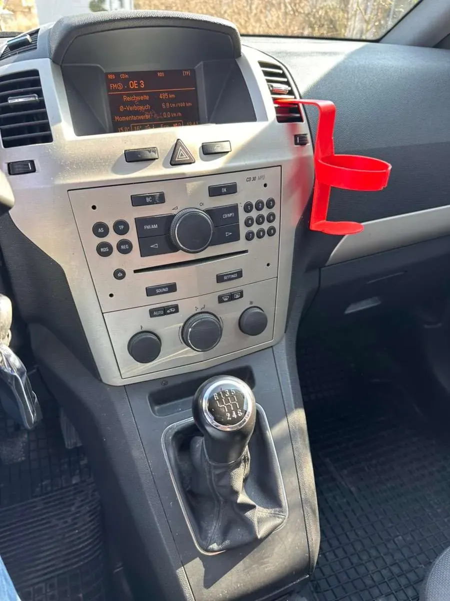 Opel Zafira 2008 photo 2