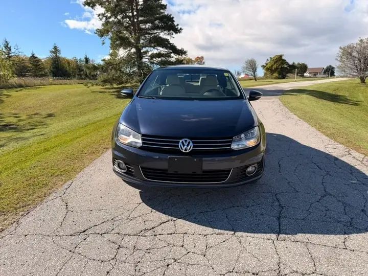 Volkswagen Eos 2012 photo 3