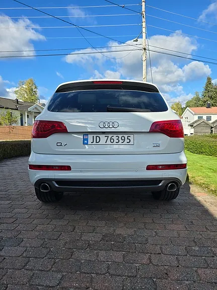 Audi Q7 2015 photo 5