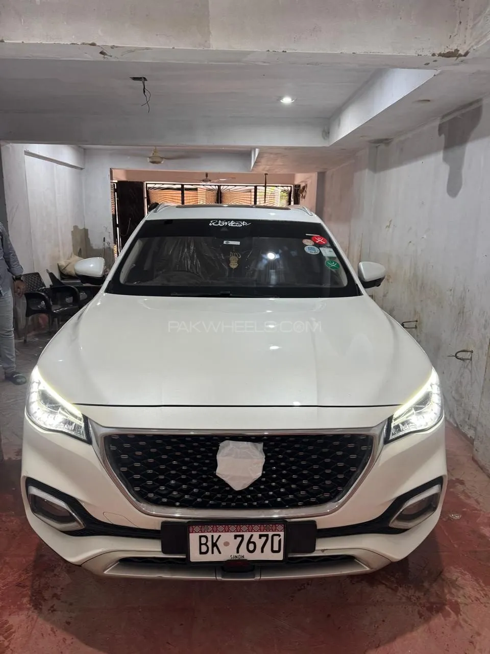 MG Hs