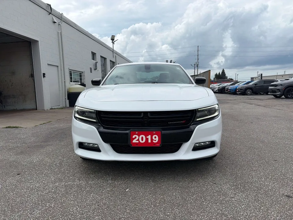 Dodge Charger 2019 photo 2