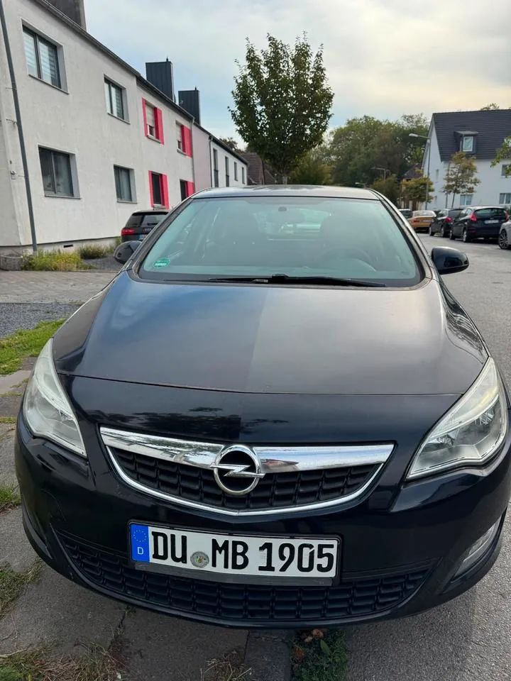 Opel Astra J