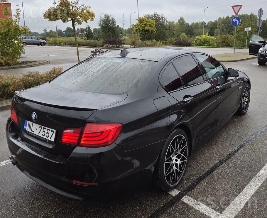 BMW 525D 2011 photo 4