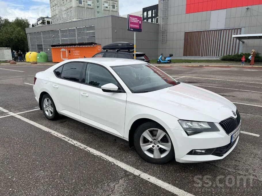 Skoda Superb 2016 photo 3