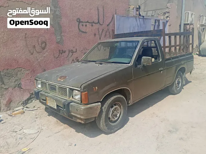 Nissan Other 2000 photo 3