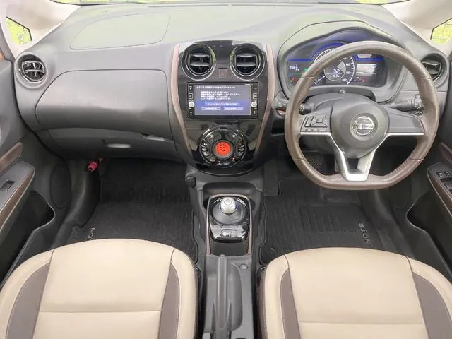 Nissan Note 2016 photo 2