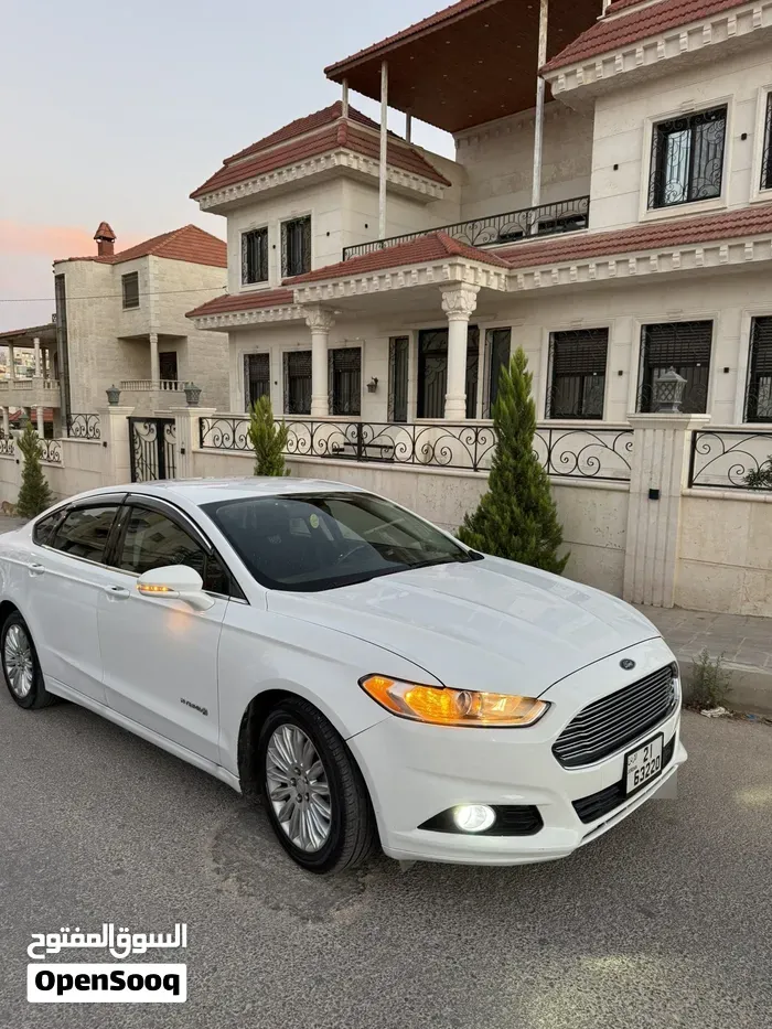 Ford Fusion 2013 photo 4