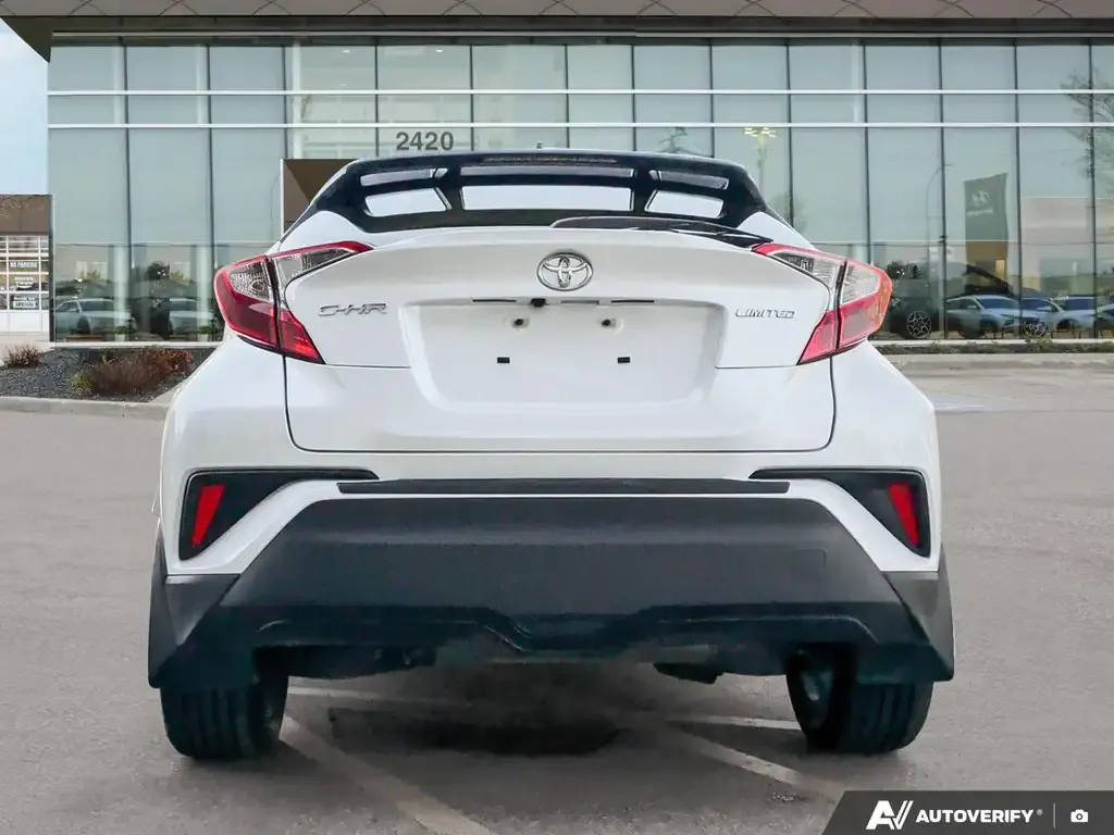 Toyota C-Hr 2022 photo 5