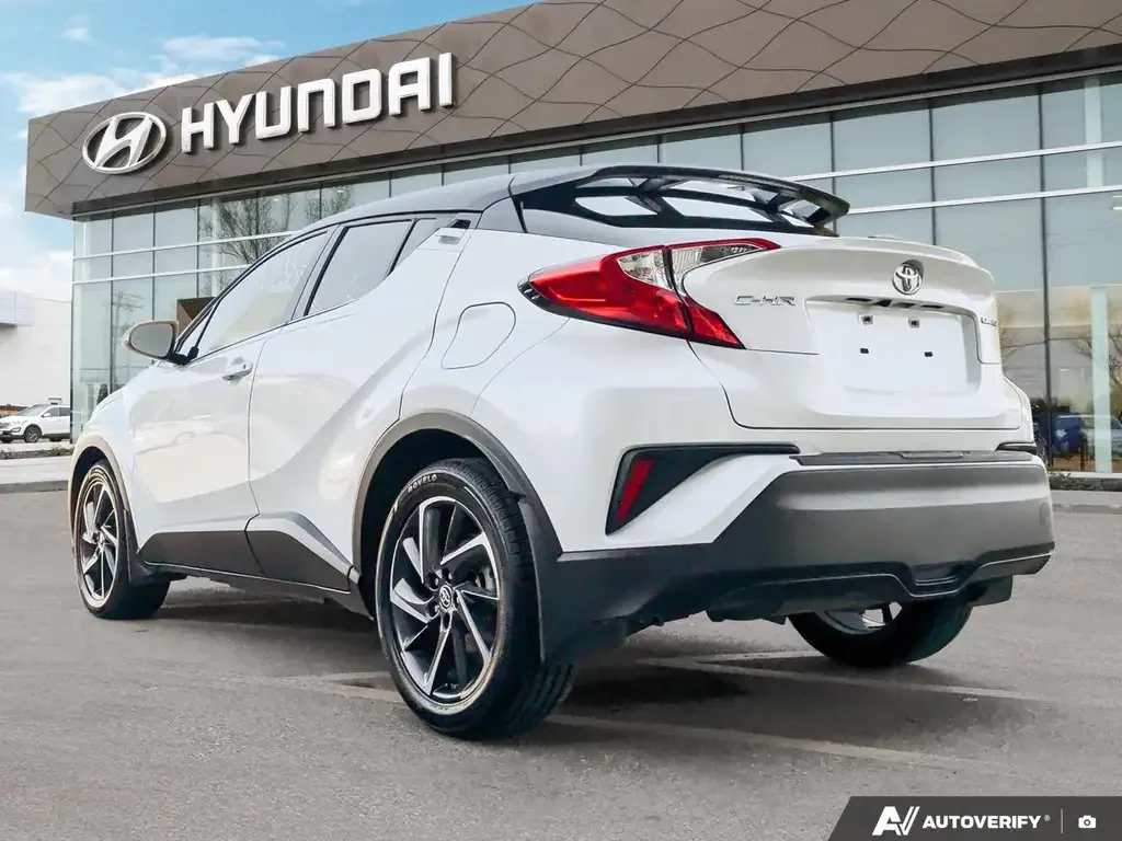 Toyota C-Hr 2022 photo 4