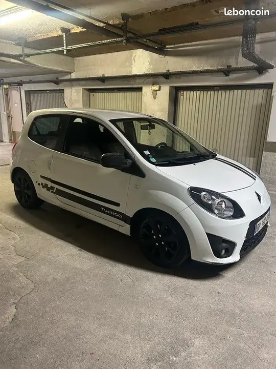 Renault Twingo 2011 photo 2