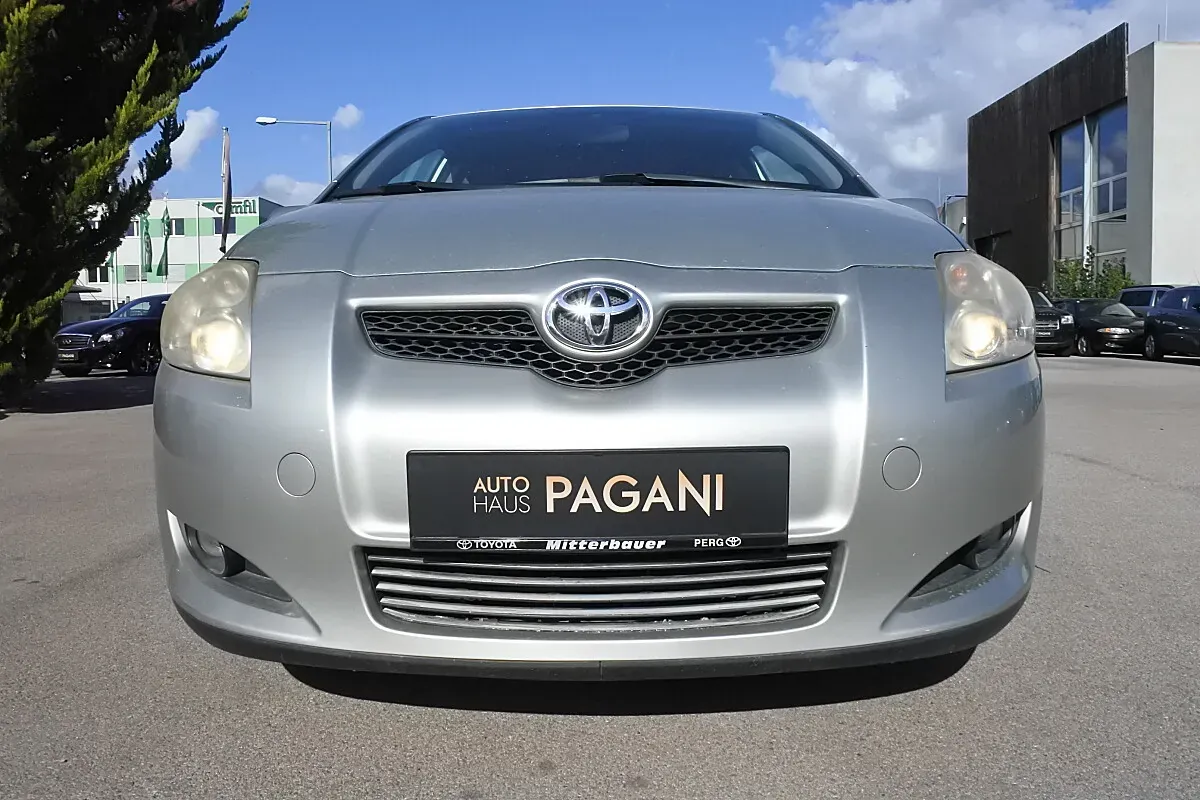 Toyota Auris 2007 photo 3