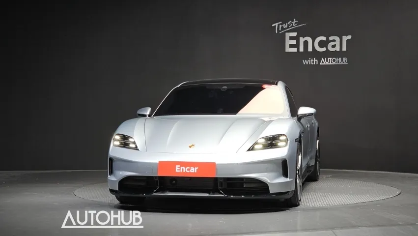 Porsche Taycan 2026 photo 3