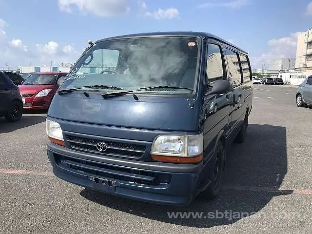 Toyota Hiace Van 1999 photo 2