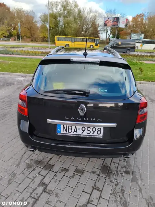 Renault Laguna 2009 photo 5