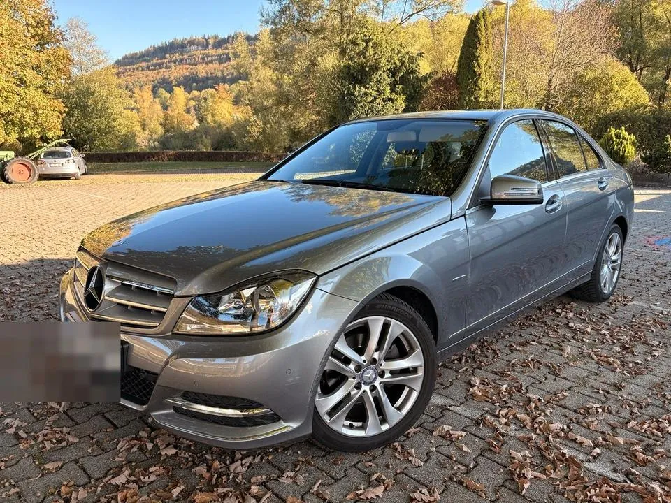 Mercedes-Benz C 180 Cgi
