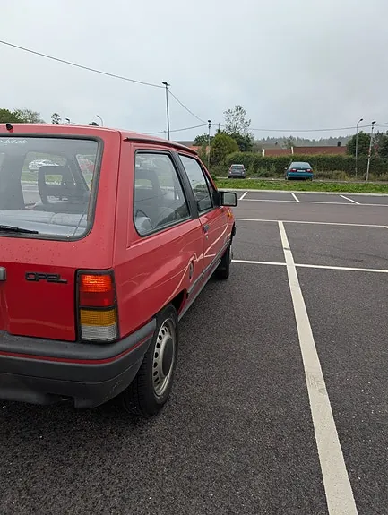 Opel Corsa 1989 photo 3