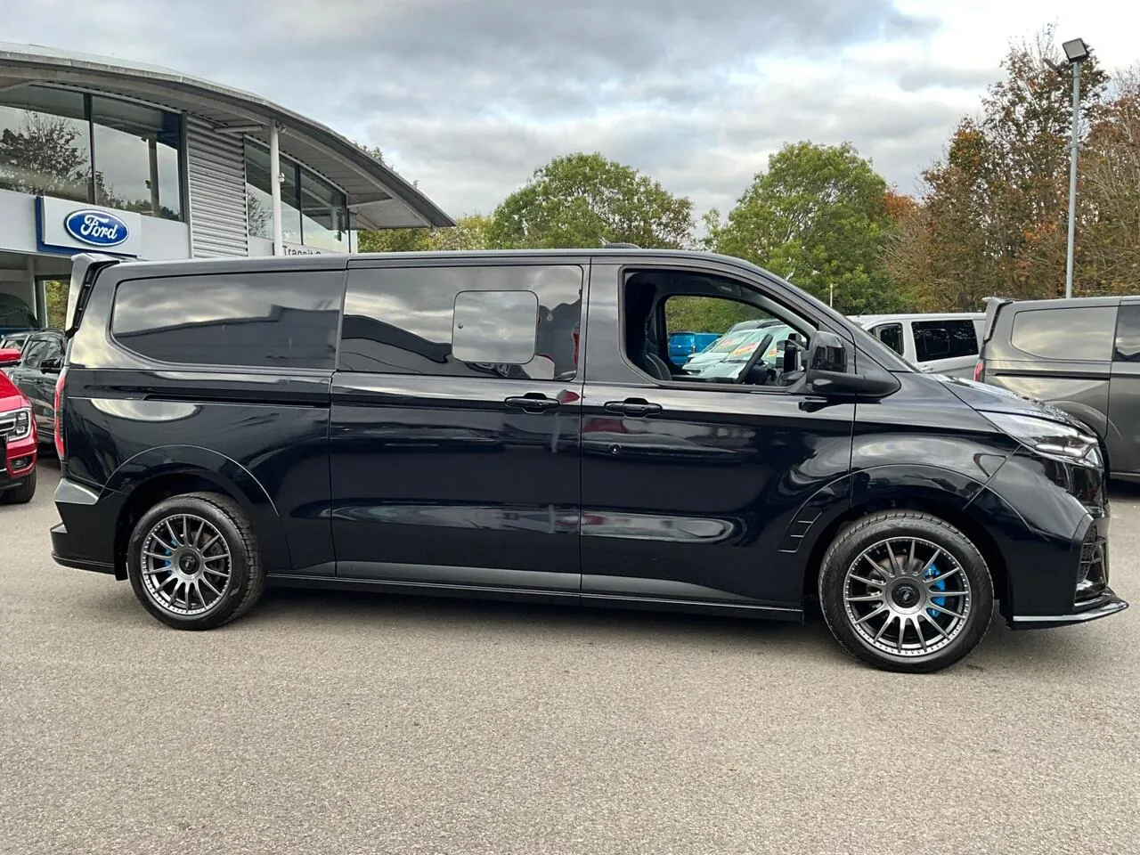 Ford Transit Custom photo 3