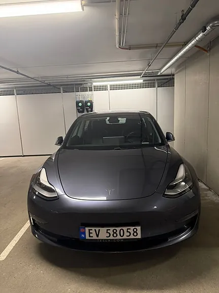 Tesla Model 3 2019 photo 2