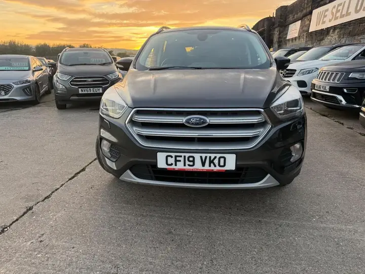 Ford Kuga 2019 photo 3