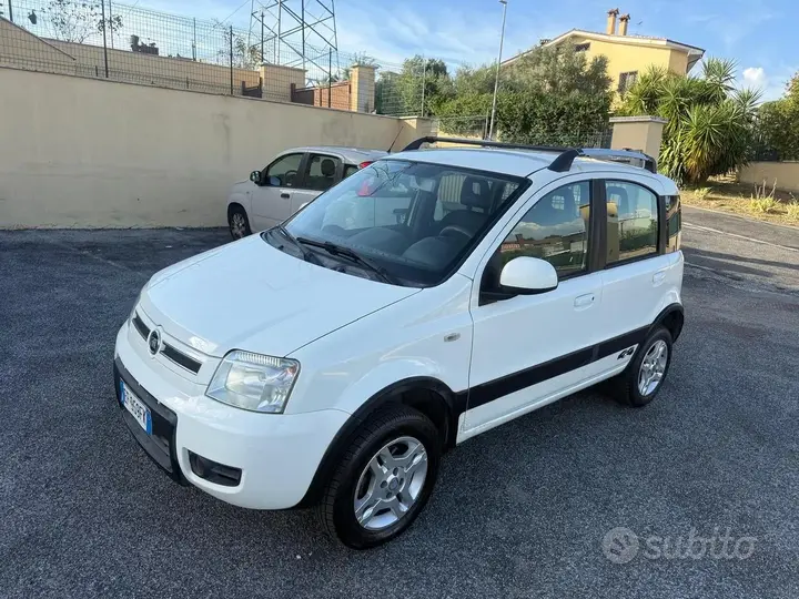Fiat Panda 2011 photo 4