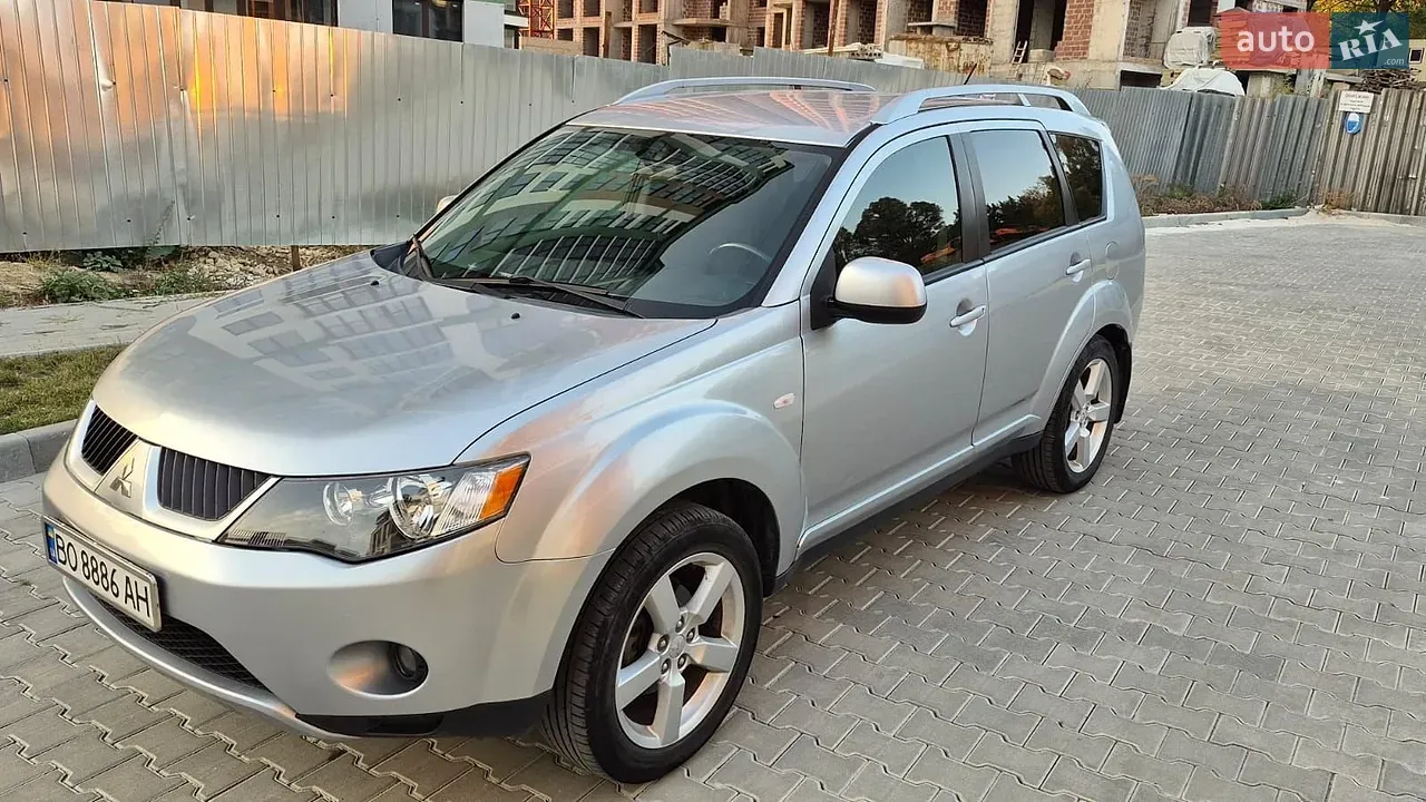 Mitsubishi Outlander 2008 photo 4