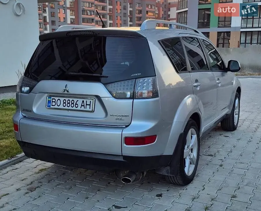 Mitsubishi Outlander 2008 photo 5