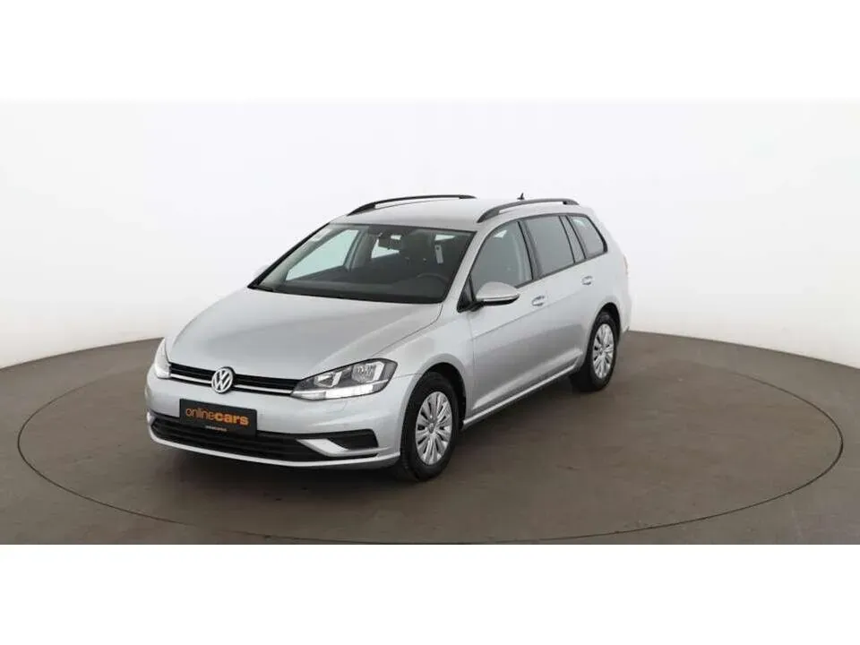 Volkswagen Golf 2020 photo 2