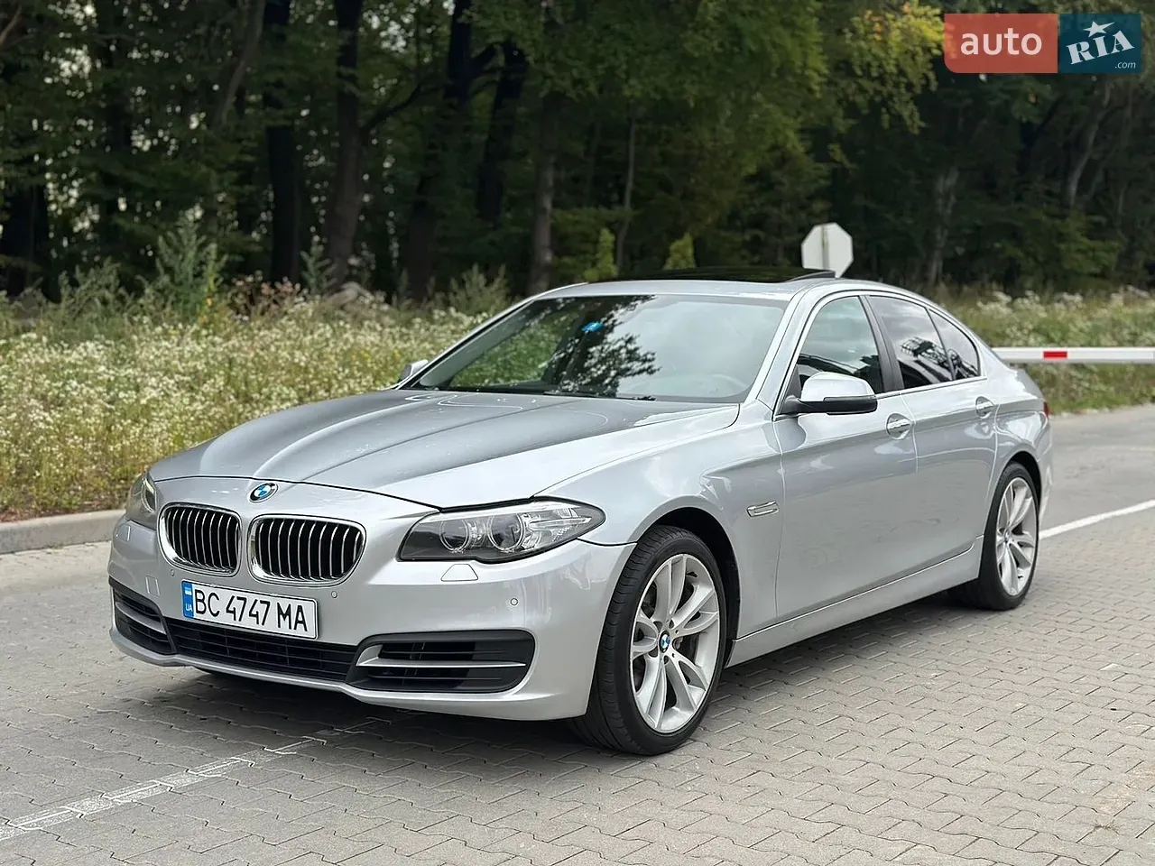 BMW 5 Series 2013 photo 3