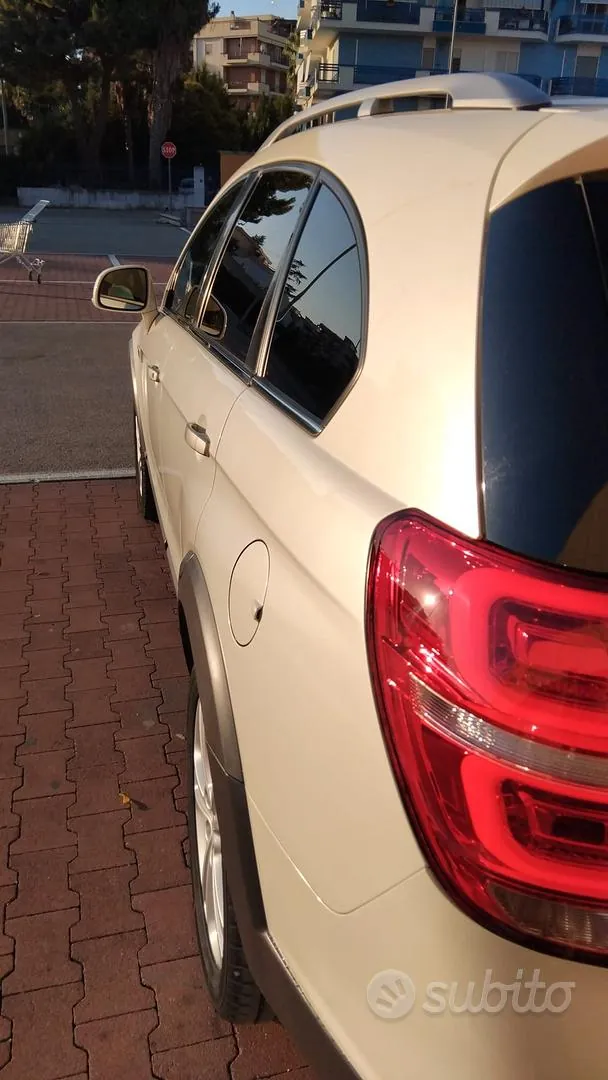 Chevrolet Captiva 2012 photo 4